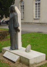 Statue de Catherine de Saint-Augustin à Bayeux. E. Thierry, 2007