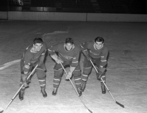 Tony Demers, Elmer Lach, Maurice Richard, Forum de Montréal, 26 novembre 1942