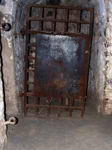Vieille prison de Trois-Rivières : le «trou» (cellule d'isolement)