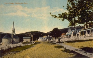 Le Village, Tadoussac, Qué.