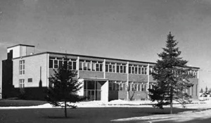 Edmonton – Collège St.-Jean, Pavillon des classes, 1961. Missionary Oblates, Grandin Archives